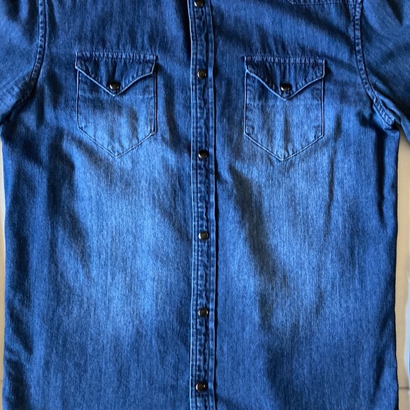 Men’s Button-Down Denim Shirt - Picture 2 of 7